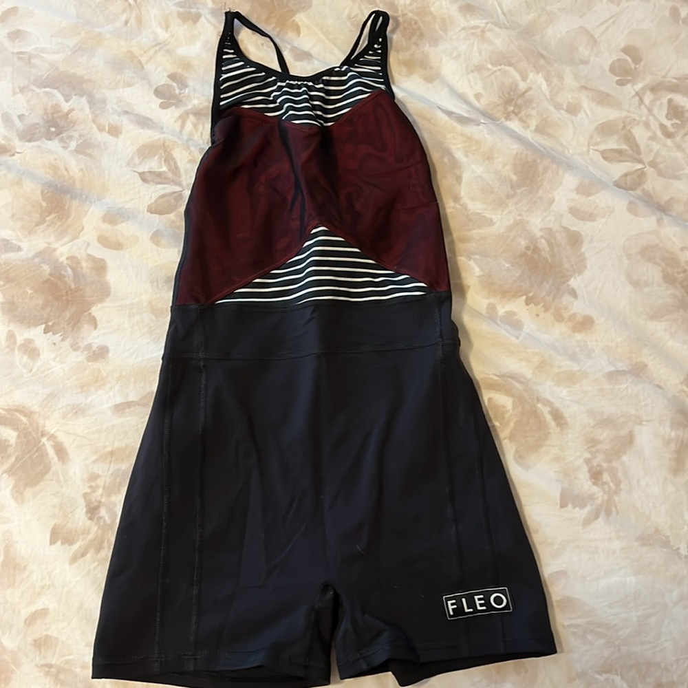 Fleo singlet